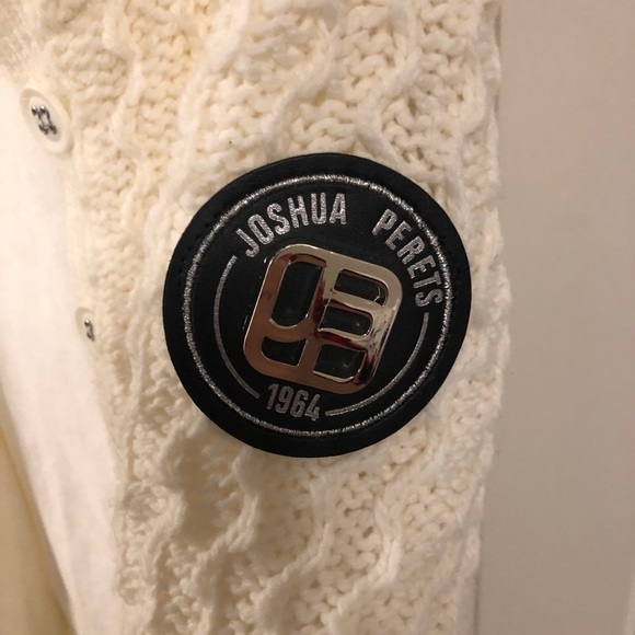 Sweater - Picture 5 of 6